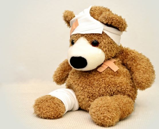 What to include in a first aid kit