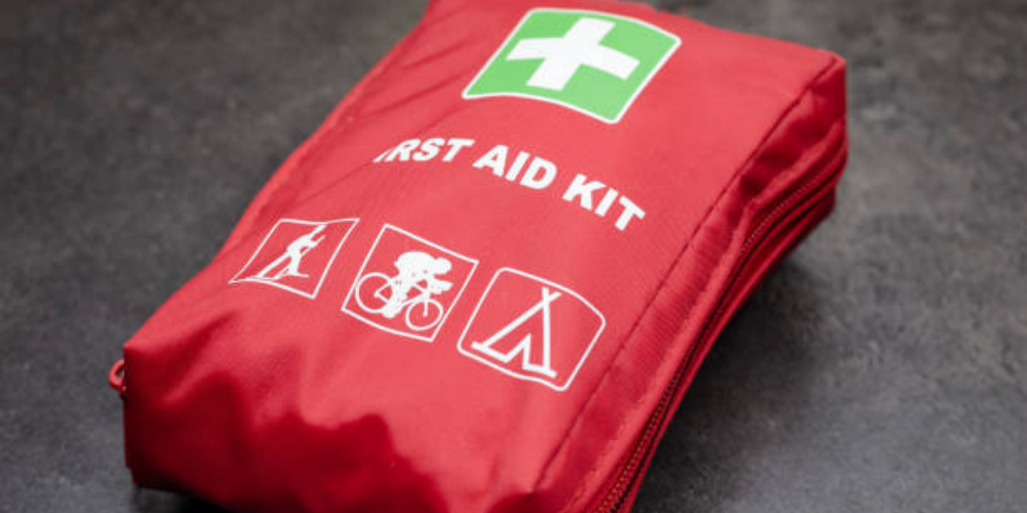 Emergency kit for vehicle, first aid kit for vehicle, vehicle first aid kit
