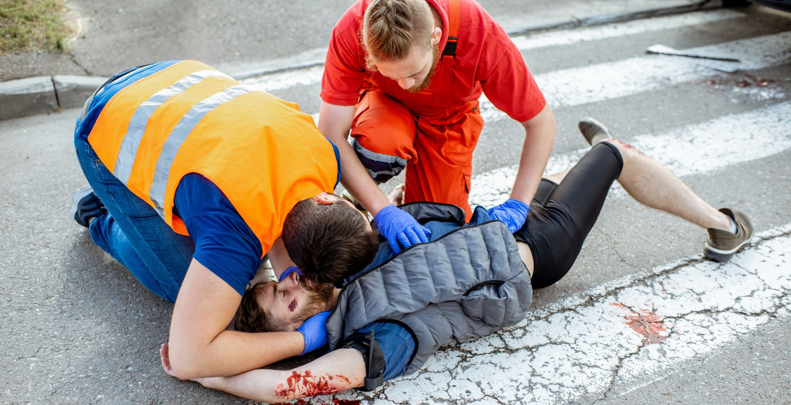 Emergency Response How to Administer Head Injury First Aid HarmLess